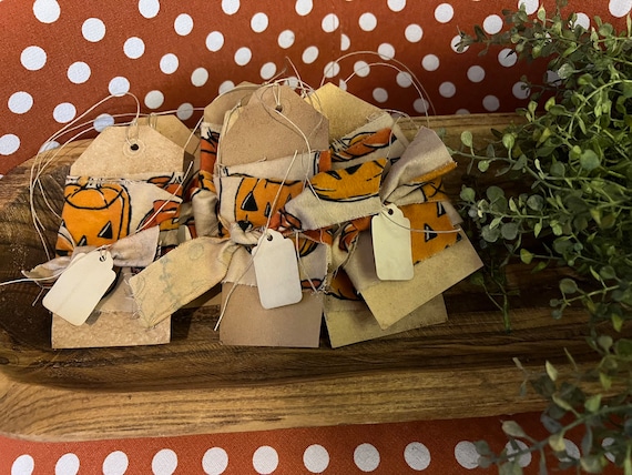 Primitive Halloween Tags/Bowl Fillers. Handmade