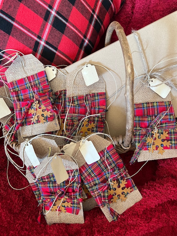 Primitive Christmas Gift Tags/Ornaments. Handmade