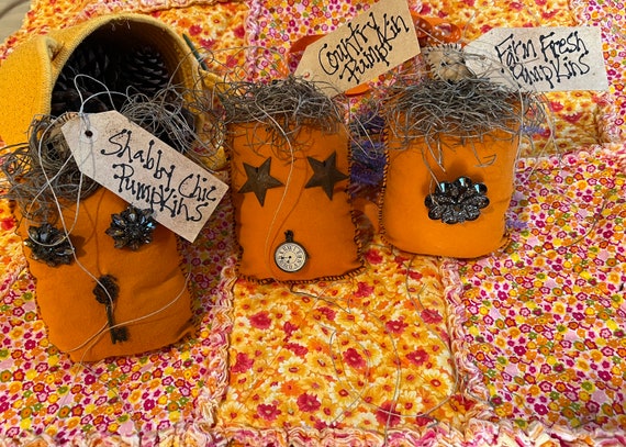 Primitive/Shabby Chic Pumpkin Set. Handmade