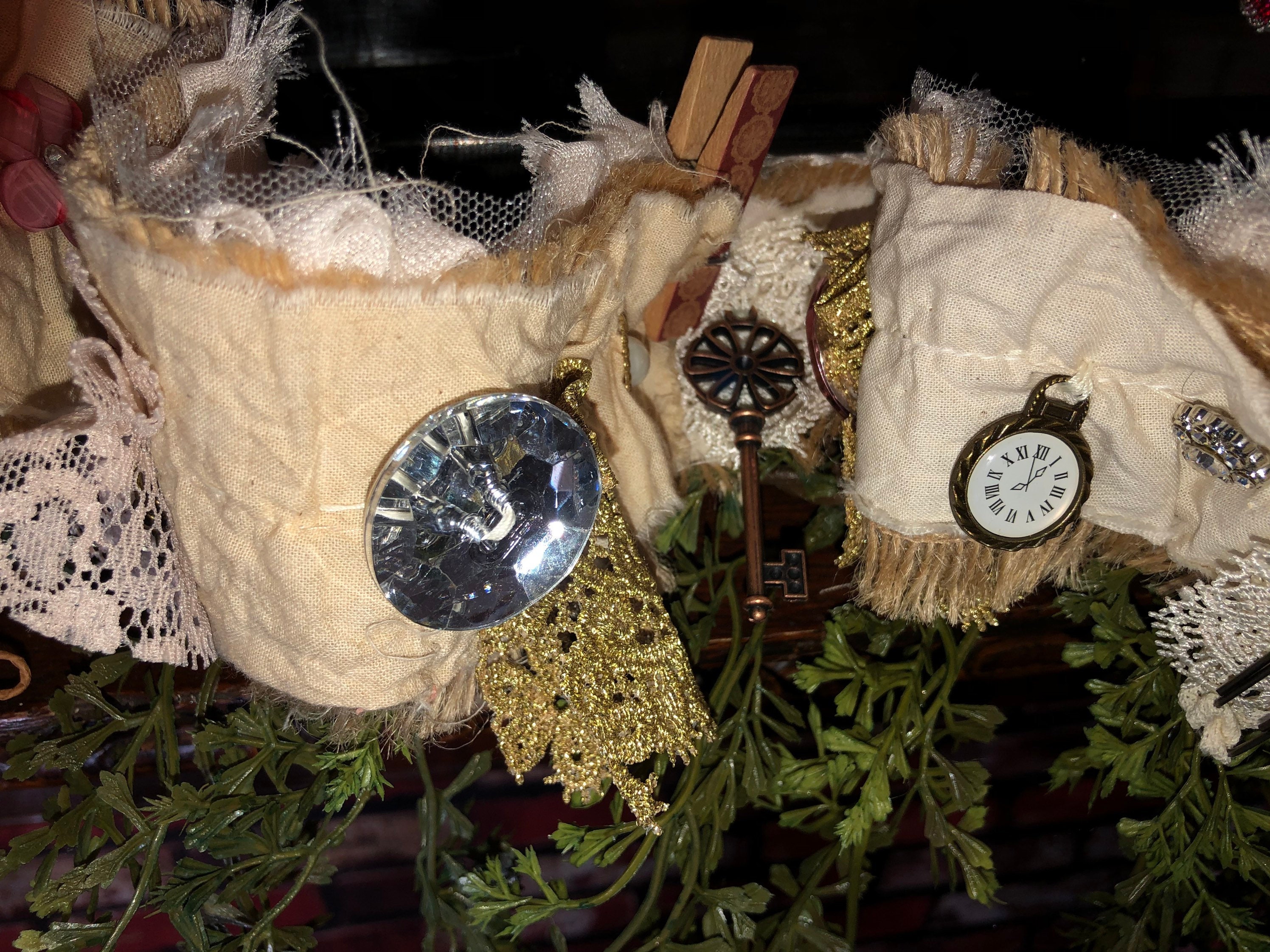 Primitive Victorian Garland. Handmade Etsy