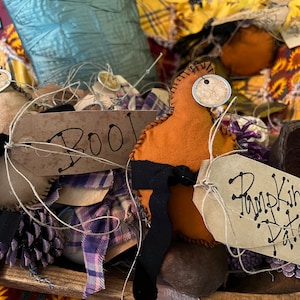Primitive Pumpkins Accents. Handmade