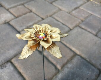 3 1/2 inch Brass and Glass Flower on 12" stainless steel stem