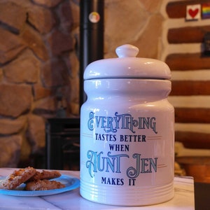 Deluxe Personalized Ceramic Cookie jar, family cookie jar