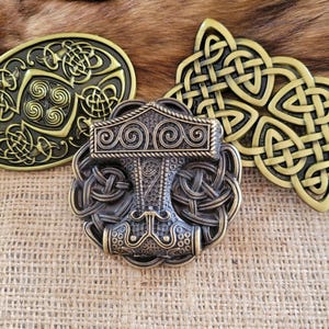 Viking,Celtic,Norse,LARP,Cosplay,Biker, Stunning Traditional Celtic Knotwork Bronze Belt Buckles. Choice of 3 very different designs.