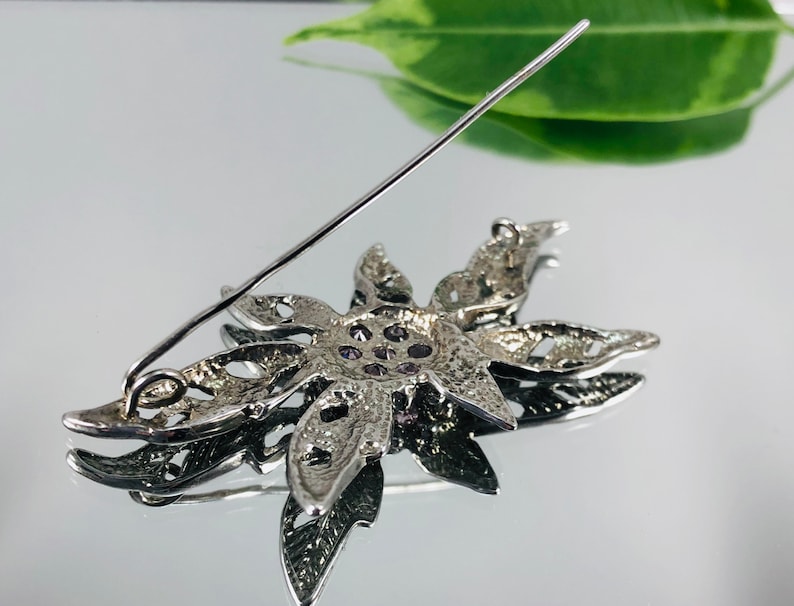 bird feather brooch Gift for her 925 silver brooch Sterling silver brooch Brooch Christmas present shiny brooch