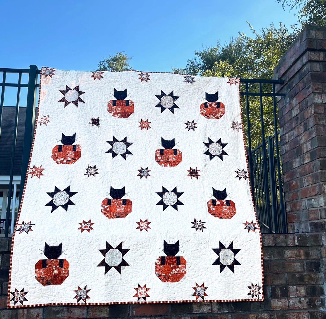 SPELLBOUND HALLOWEEN Moda Sweetfire Road Pastry Shop Charm Quilt Kit - Etsy