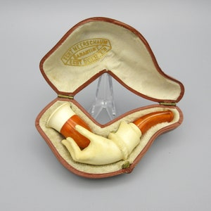 Antique carved Meerschaum Cheroot pipe of a hand mint unused condition