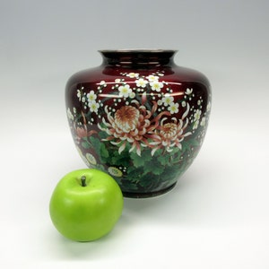 Big vintage signed Ando Jubei Japanese silver wire cloisonne vase artist signed with Chrysanthemums
