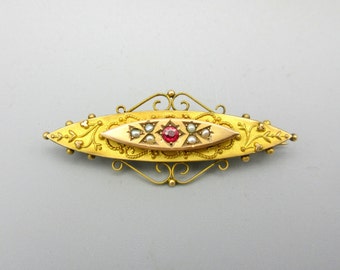 Antique Victorian fancy 9ct gold mourning brooch with golden woven hair in the back