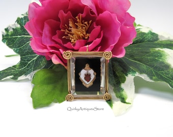 Vintage 1940's old store stock Sacred Heart pendant of enamel, lucite and gold tone-black back