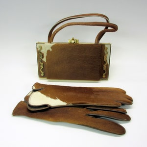 Vintage 1940's Ladies hide pocket book purse with matching hide gloves