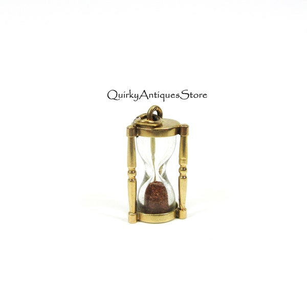 Vintage solid 14k gold miniature egg timer or hourglass charm 1.4 grams