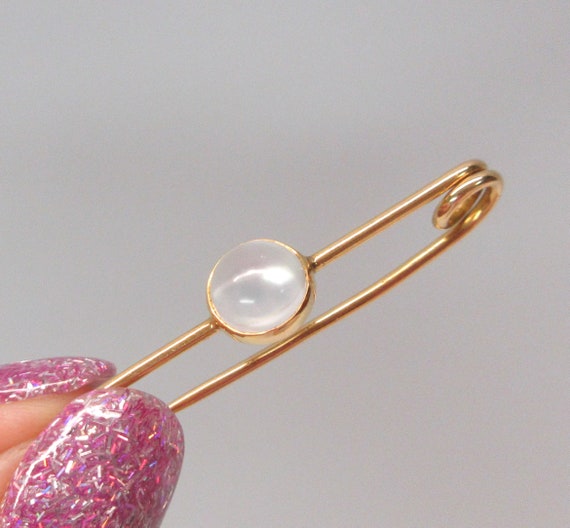 Vintage 14k gold and moonstone safety pin brooch - image 5