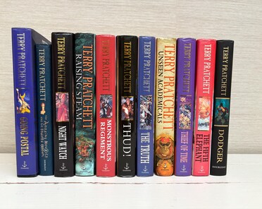 本 洋書 Terry Pratchett 18冊セット
