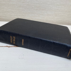 Vintage Leather Holy Bible Old & New Testaments Colour Illustrated Cambridge University Press