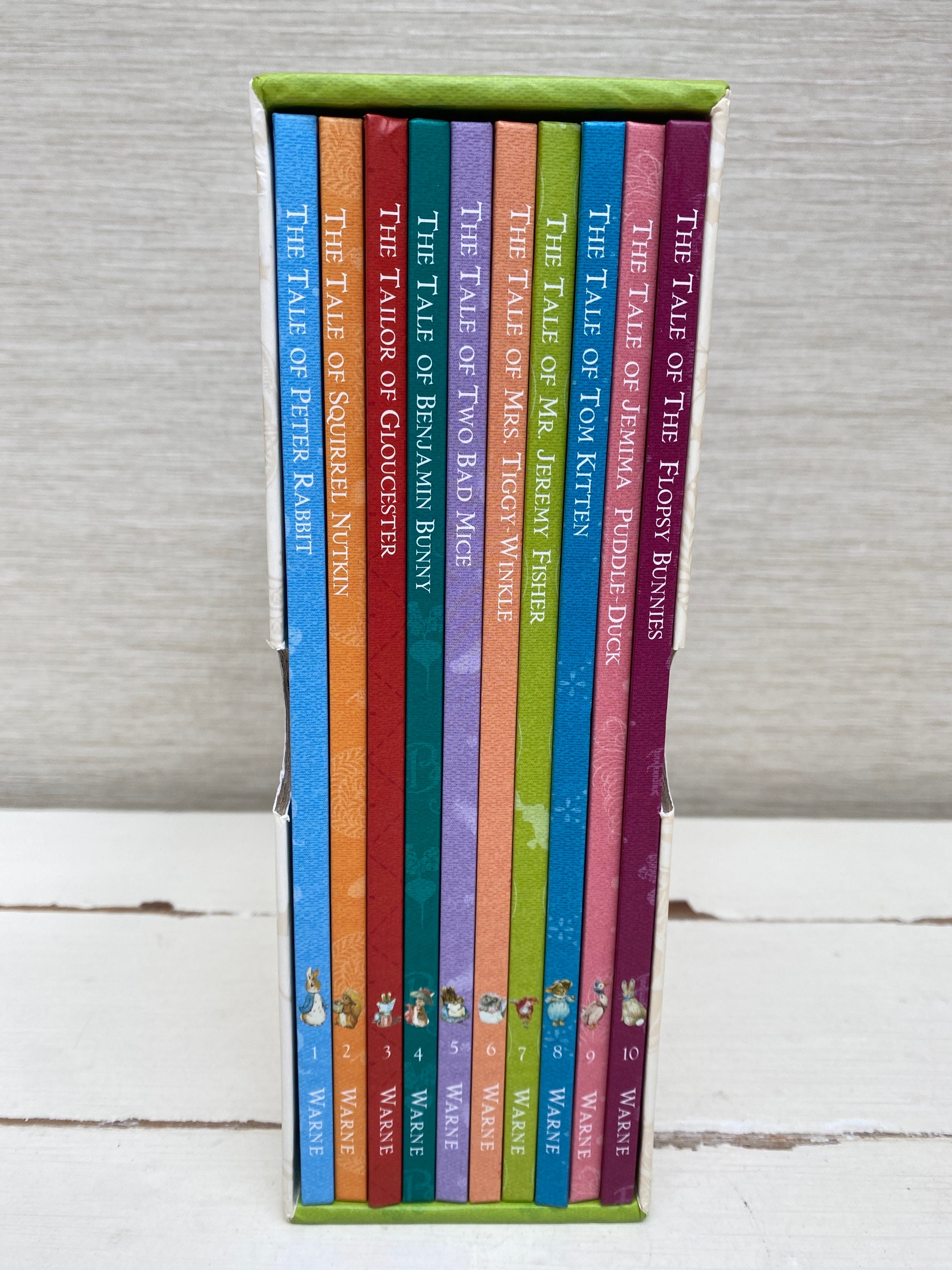 The Peter Rabbit Library Beatrix Potter 10 Hardback Books in