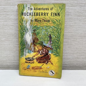 The Adventures of Huckleberry Finn by Mark Twain 1958 Vintage Puffin Paperback Book