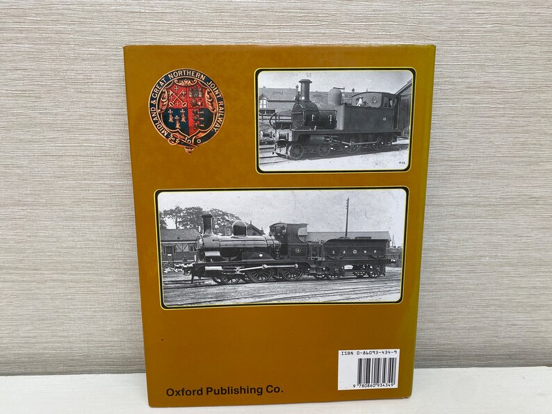 Een geïllustreerde geschiedenis van M & G N J R locomotieven door Ronald H Clark 1990 gebonden boek afbeelding 4