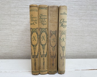 Nelson Antique Hardback Books in French - Various Titles Sold Individually
