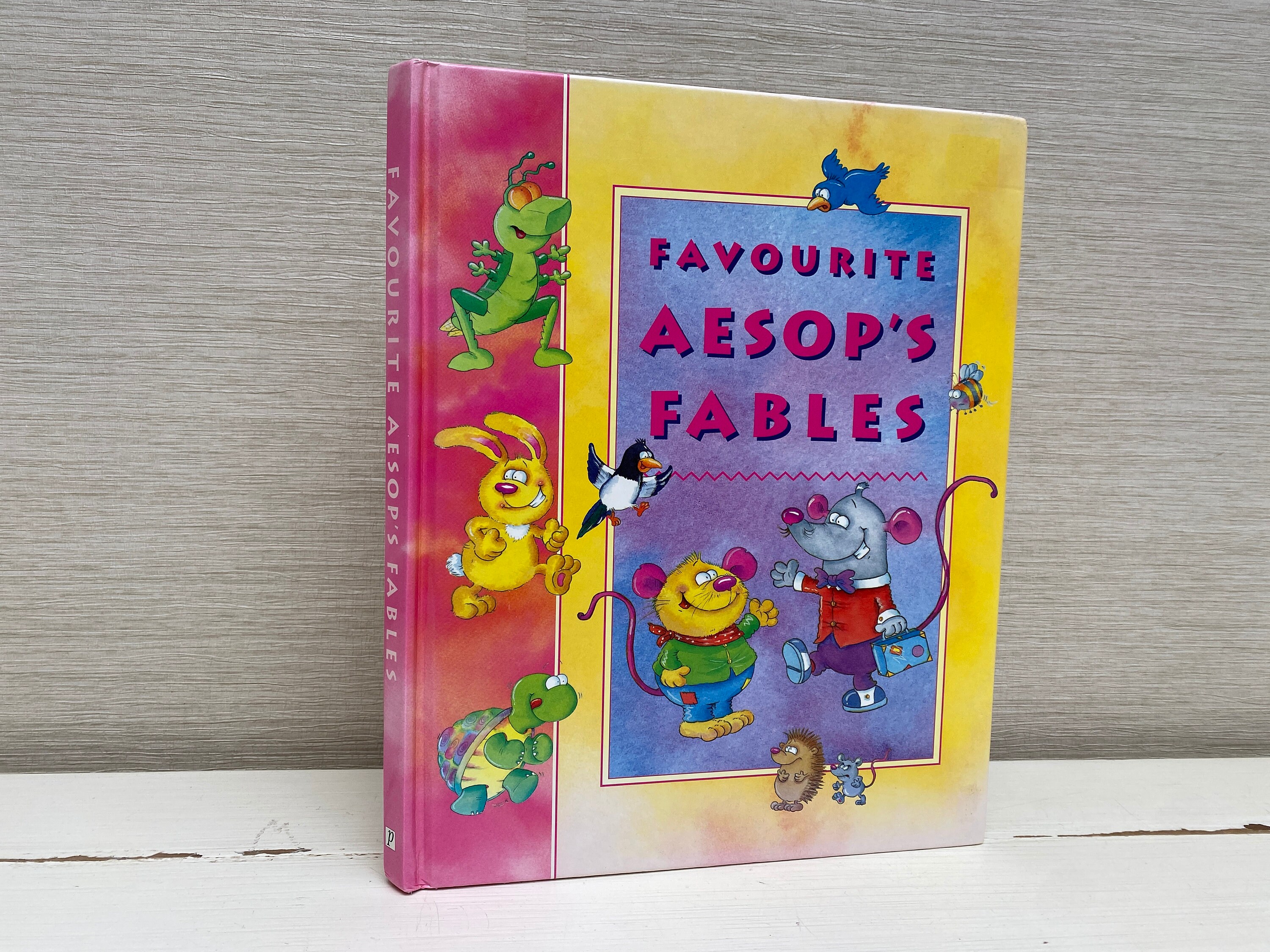 Favourite Aesop's Fables Edited by Ronne Randall Illustrated by