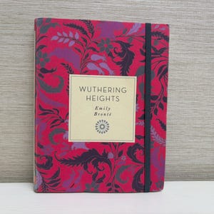 Wuthering Heights av Emily Brontë Dekorativt bindbok i tyget omslag 2014 Race Point Publishing Klassisk litteratur