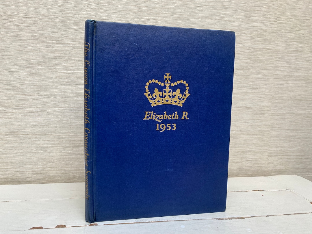 Elizabeth R 1953 the Queen Elizabeth Coronation Souvenir - Etsy