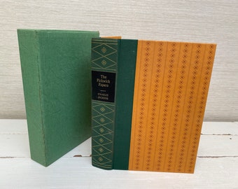 The Pickwick Papers by Charles Dickens Folio Society Hardback Book 1981 With Slipcase Signed by the Illustrator