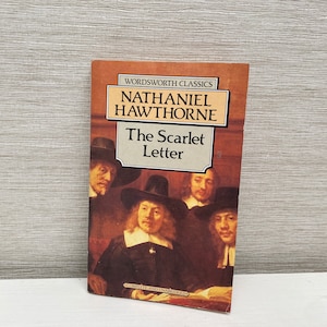 La letra escarlata por Nathaniel Hawthorne - Wordsworth Classics Paperback 1992