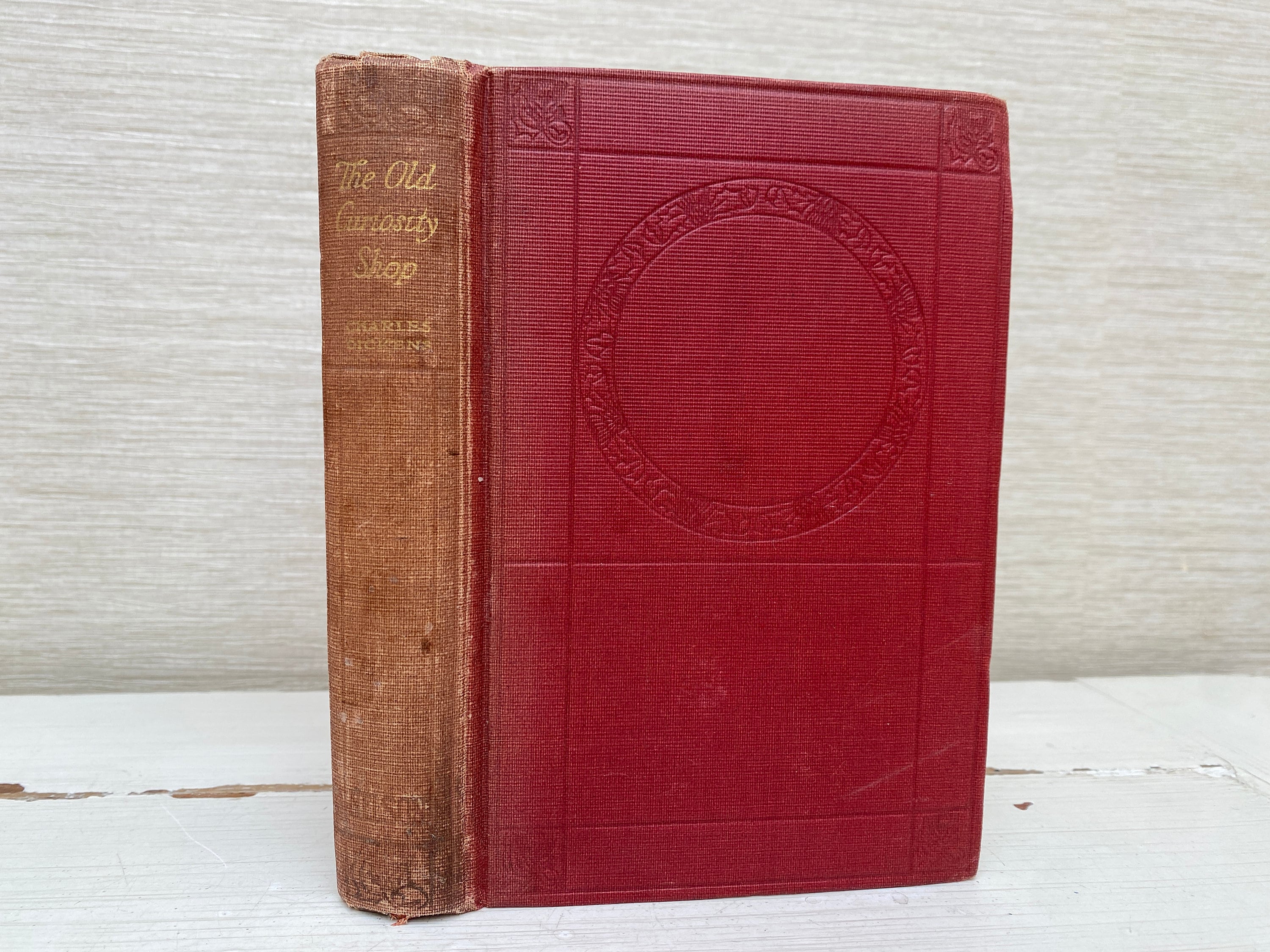 The Old Curiosity Shop - Charles Dickens - T Nelson & Sons