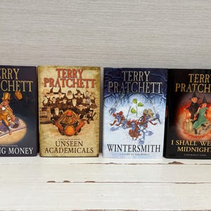 Terry Pratchett Vintage Hardback Novels - Various Titles Sold Separately image 12