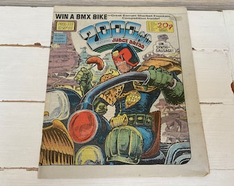 2000 AD Featuring Judge Dredd   Prog. 333 - 10 SEPT 83 Vintage Paper Comic