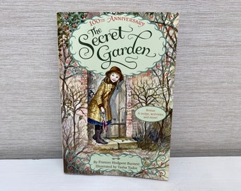 The Secret Garden by Frances Hodgson Burnett & Tasha Tudor 1990 Paperback Harper