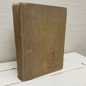 Websters Seventh New Collegiate Dictionary 1963 Vintage Hardback Book