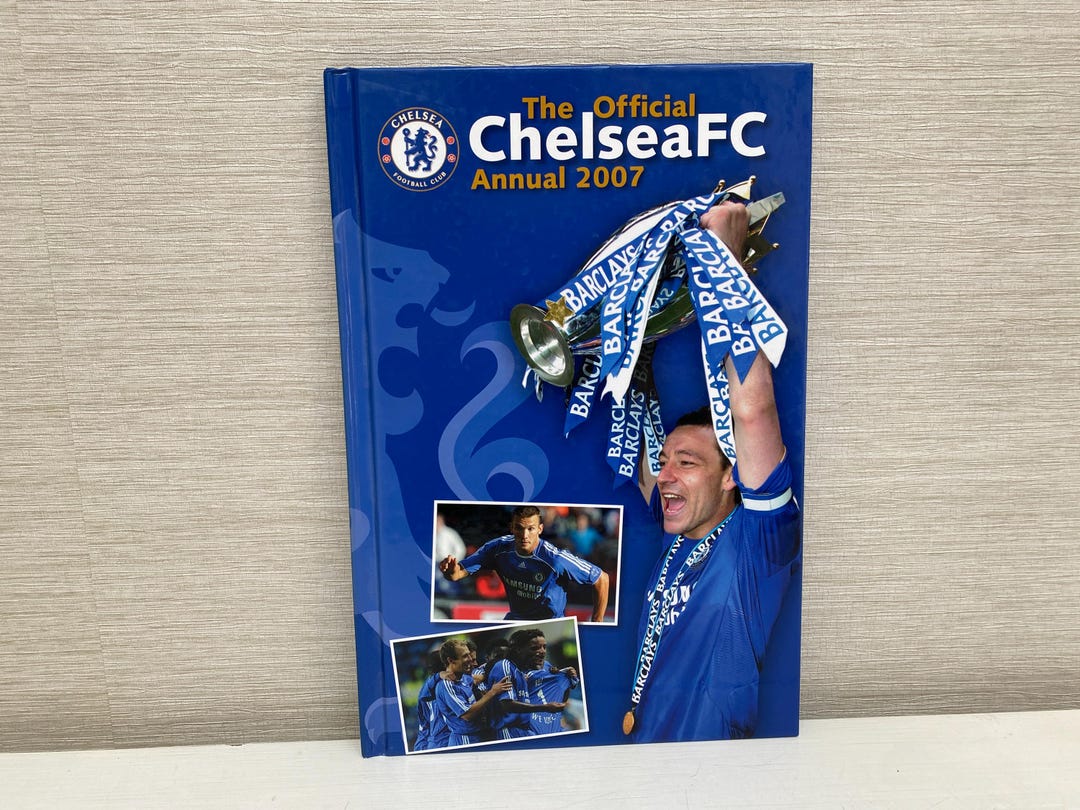 Chelsea Football Club: The Official History In Pictures (multisigned by