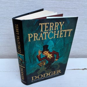 Terry Pratchett Vintage Hardback Novels - Various Titles Sold Separately Dodger12 Inscription