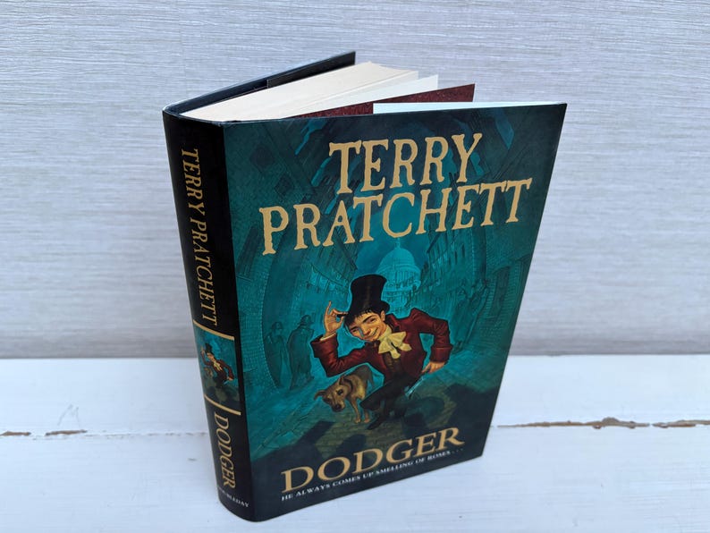 Terry Pratchett Vintage Hardback Novels - Various Titles Sold Separately Dodger12 Inscription