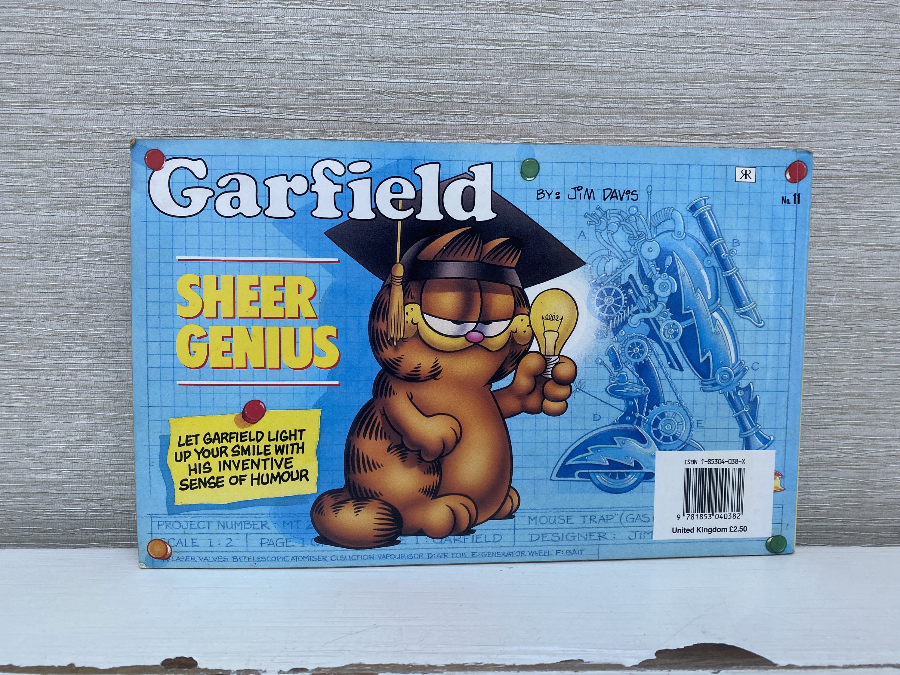 Garfield Sheer Genius by Jim Davis Paperback Comic Book 1988 -  Canada