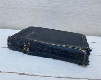 The Holy Bible - Leather Antique Book - Odhams Press Ltd - With Colour Plates