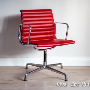 1 of 4 Eames EA108 1970s Swivel Leather and Chrome Aluminium Armchairs by ICF, Eames Aluminium EA108, MCM Mid Century Leather Office Chair