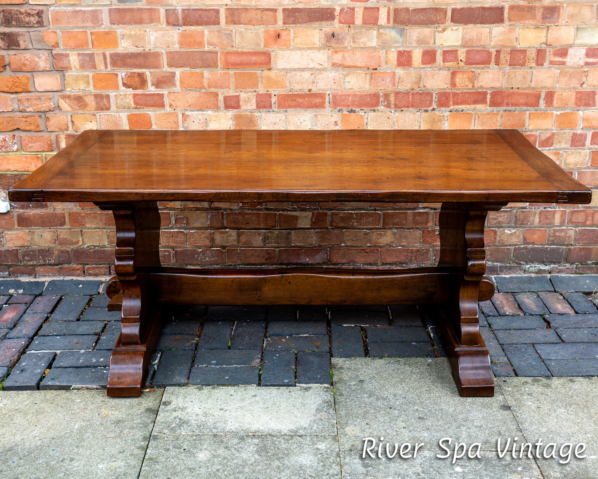 Retro oak dining table online