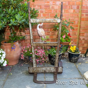 Vintage gietijzeren spoorweg porter's trolley zak vrachtwagen hand truck zak barrow bag barrow bagage trolley, industriële teruggewonnen berging tuin