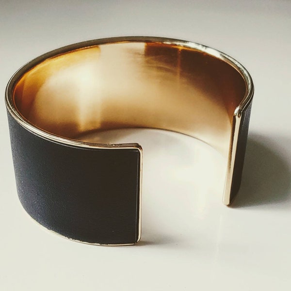 Modern black leather cuff bracelet. Gold minimalist cuff. Simple cuff bracelet.Minimalist modern cuff bracelet.layering-stacking cuff