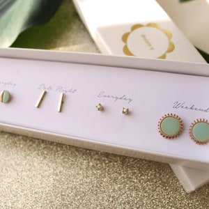 Multi earring 5pairs/Earring boxed gift set/Dainty Gold Gemstone earring/Minimalist bar stud earring/Gift for her/Birthday Christmas gift
