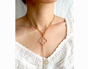 Clover Charm Necklace – Toggle Clasp Gold Chain, 20 Inch