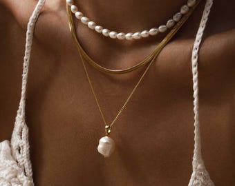 Pearl drop necklace 18K Gold Plated 18" Waterproof: Dainty pearl necklace Single pearl necklace Wedding necklace Pearl pendant necklace