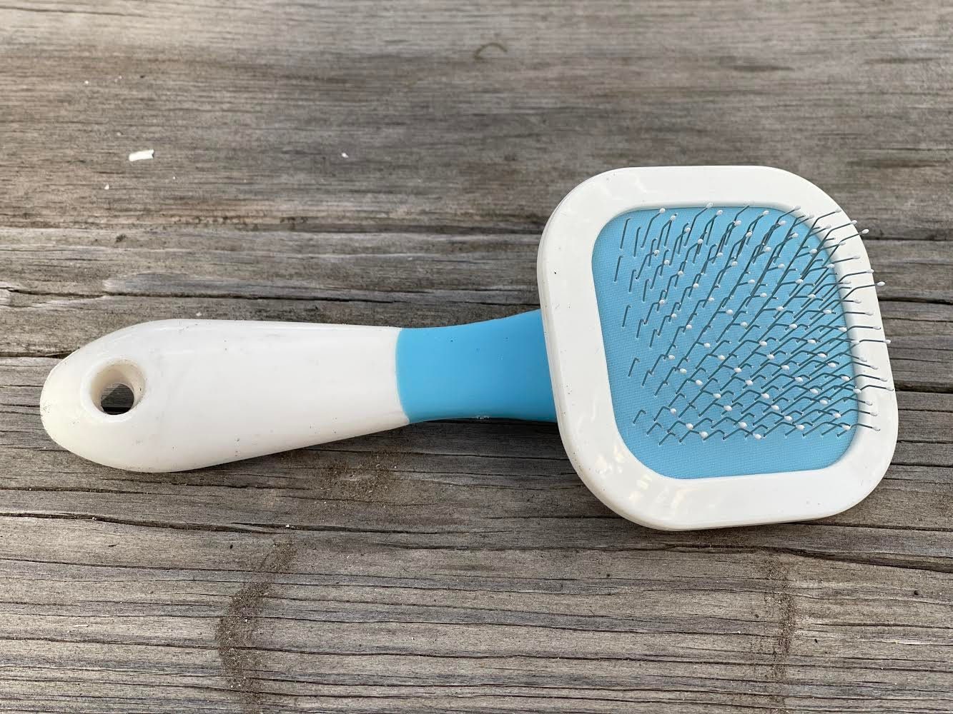 Small pet easy comb