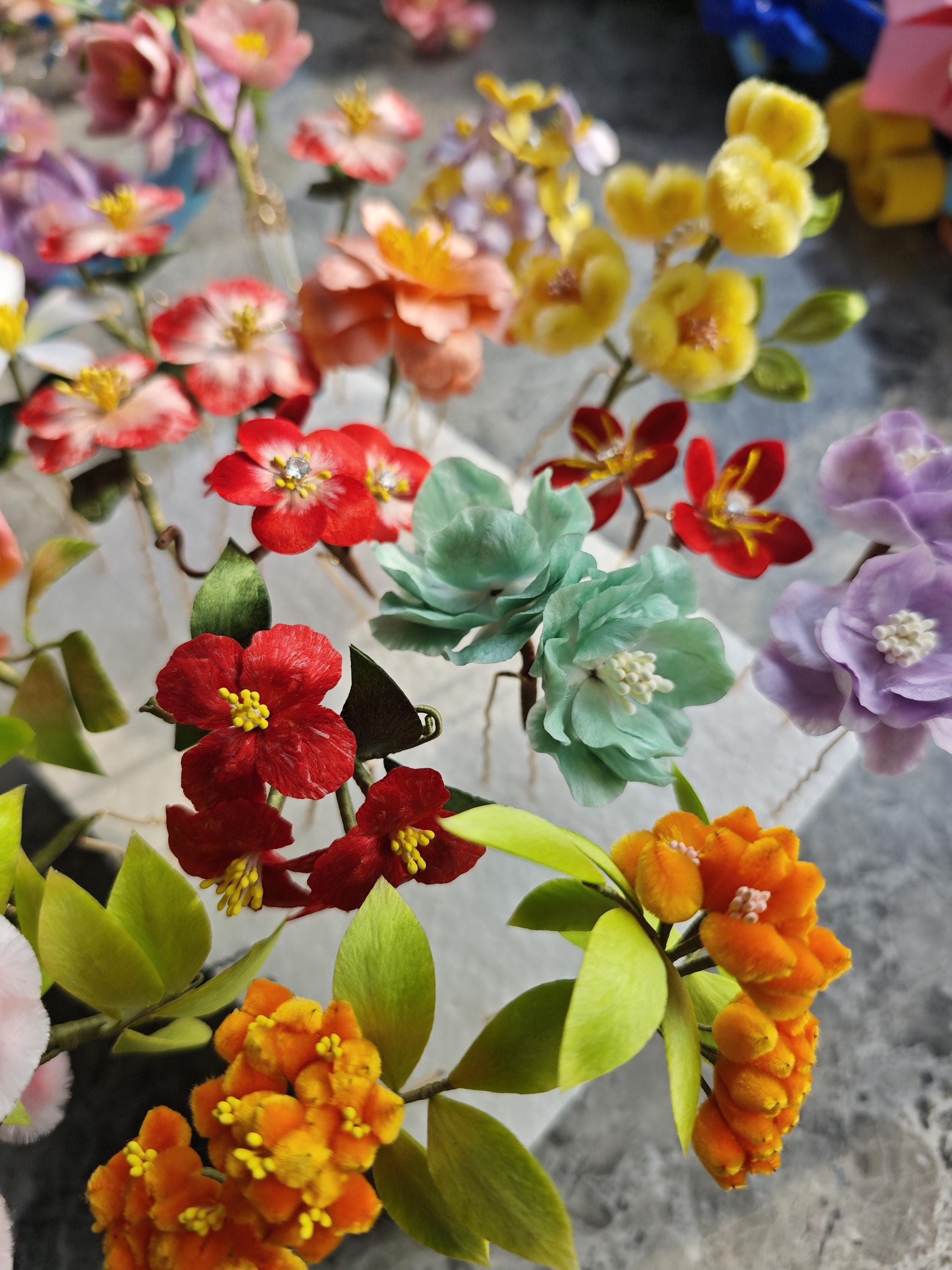Ancient Chinese Ronghua Hair Pins, Tranditional Style Velvet