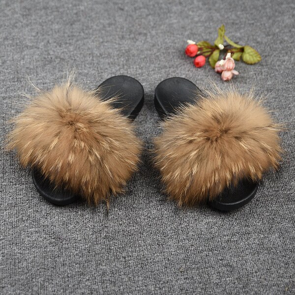 racoon fur slides