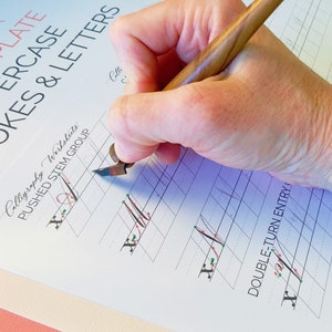 Feuilles de travail de calligraphie en cuivre majuscule - Feuilles de pratique de la calligraphie - Feuilles de travail de calligraphie traditionnelle - Feuilles de travail au stylo pointu