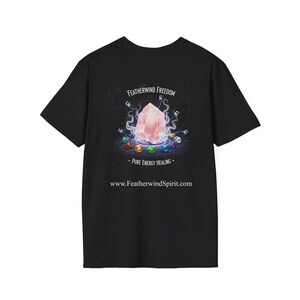 Featherwind Femme: Rosenquarz-Herz-T-Shirt - Blei mit Liebe. Umarme deine innere Amazone
